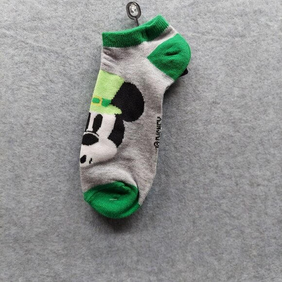 Disney Mickey Mouse Saint Patty Ankle Socks Gray & Green Fits Shoe Sizes 4-10 - Picture 1 of 5
